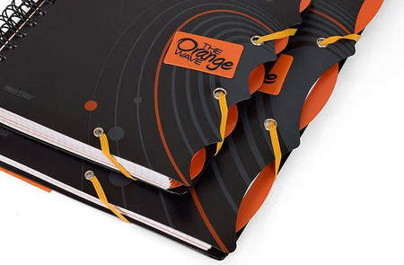 Kołonotatnik A5+ 90 kartek kratka PP z przekładkami Mintra Orange Double Wire