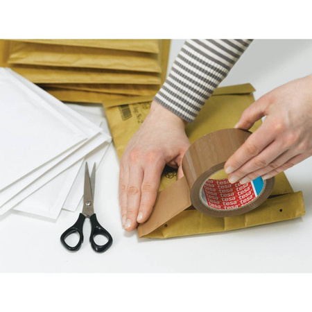 Taśma pakowa Tesapack Strong cicha 66m x 50mm transparetna